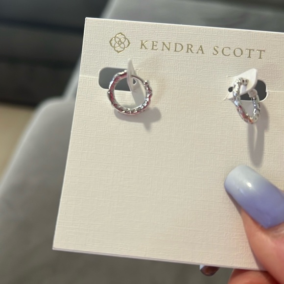 Kendra Scott Maggie Huggie Silver Hoop Earrings - Picture 3 of 4